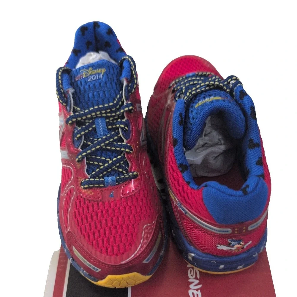New Balance Run Disney 2014 Mickey Mouse Red/Blue Big Kids Size 4 - New
